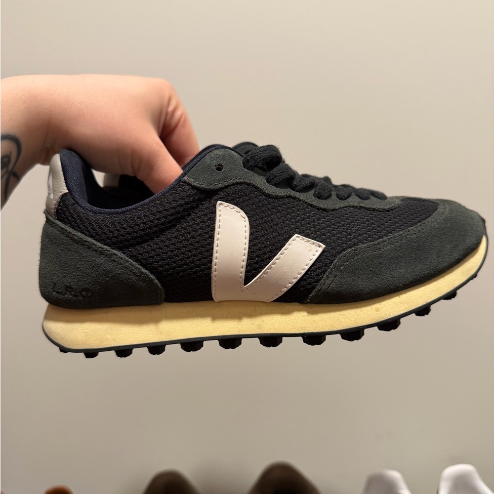 Veja women Black and Cream Sneakers